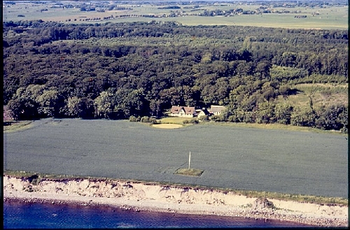 Billedbase/PerKæmpe/image0-75.jpg (size = )